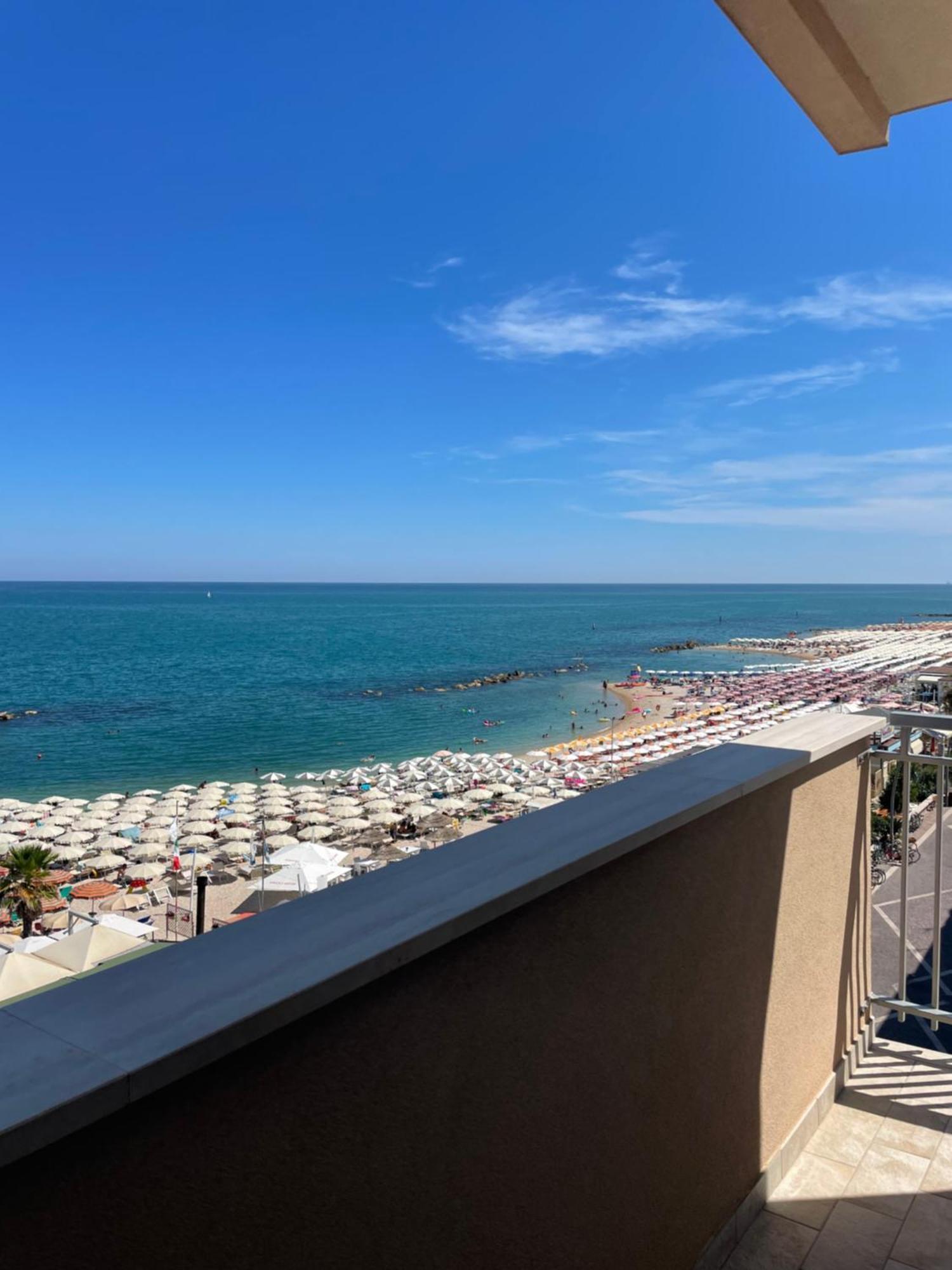 포르토레카나티 Il Balcone Sul Mare 아파트 외부 사진