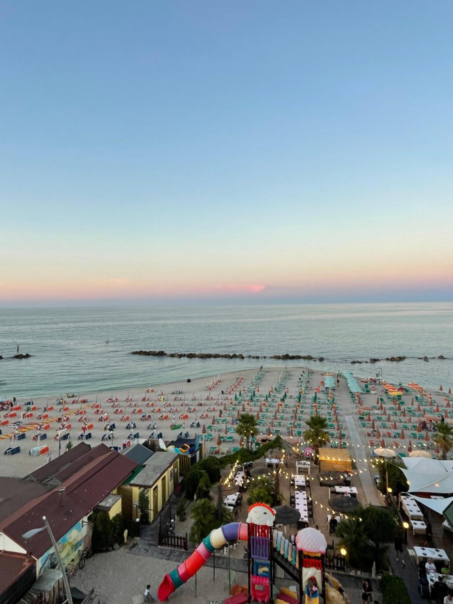 포르토레카나티 Il Balcone Sul Mare 아파트 외부 사진